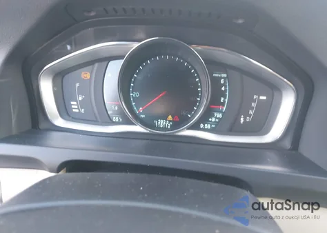 2014 Volvo S60 T5 z USA, uszkodzony, nr VIN YV1612FS6E2277494